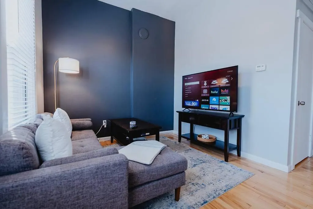 Chic 1Br Balcony & Laundry Soulard Apartment Saint Louis